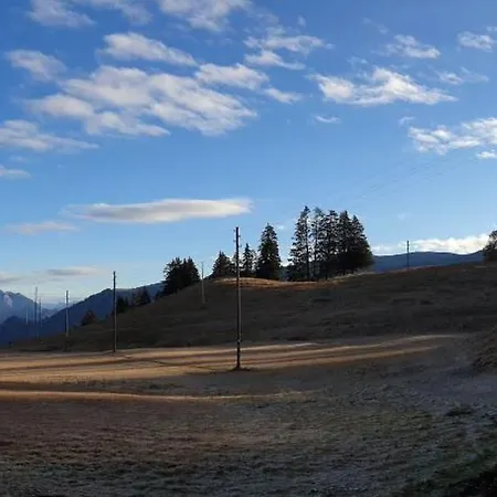 Schlichtes Und Gemuetliches Mobilhome 114 * Boltigen